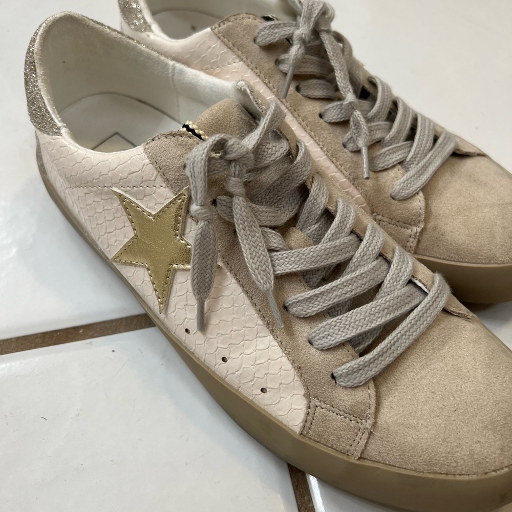Shu Shop Tennis Shoes size 8.5